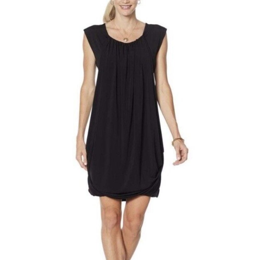 NEW! Black Cap Sleeve Bubble-Hem Dress - FLOWY & PLEATED